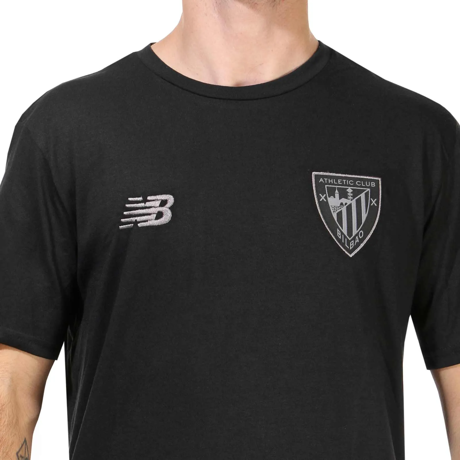 New Balance Athletic Club Base T-shirt