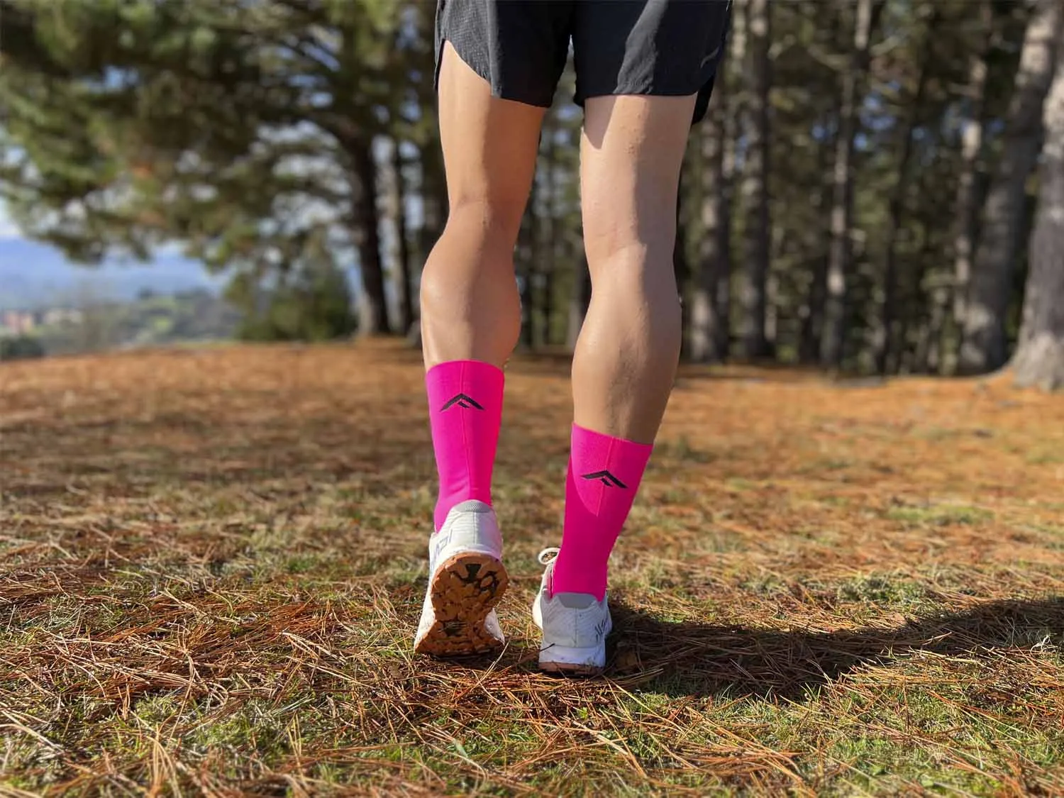 Everest Fluorescent Deep Pink Long Cut Socks