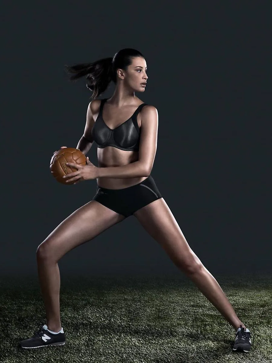 Momentum Underwired Sports Bra