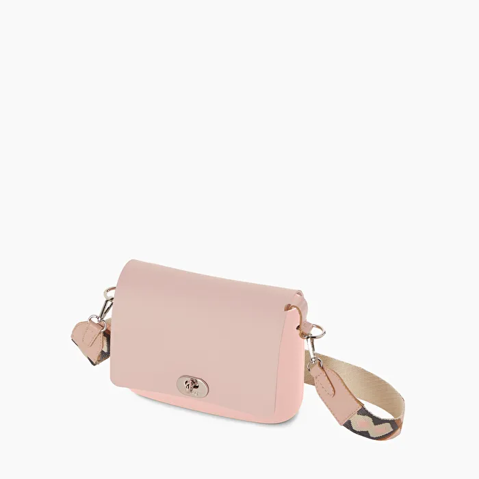 O pocket rosa smoke con bandolera rombo