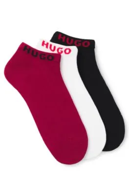 Paquete de tres pares de calcetines tobilleros de algodón con logos