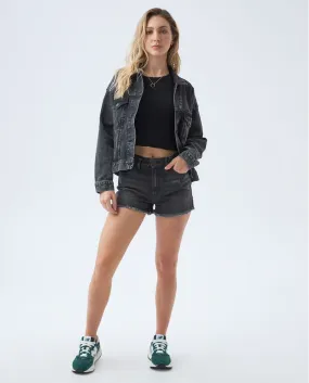 Short con ruedo desflecado para mujer